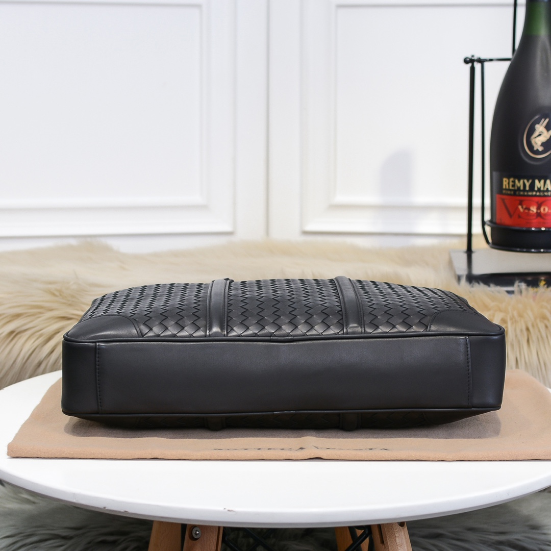 Bo*te*ga ve*ne*ta bag-39*29*7cm