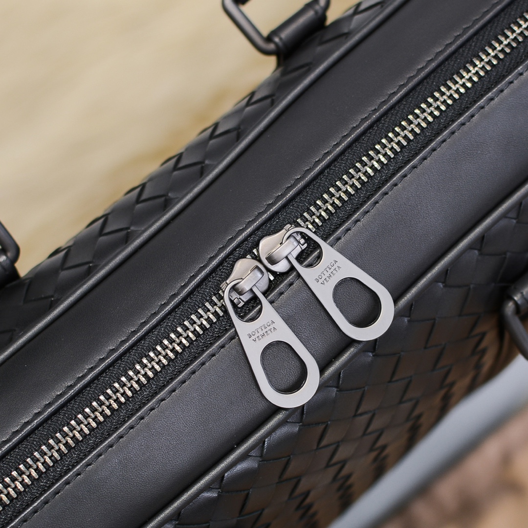 Bo*te*ga ve*ne*ta bag-39*29*7cm