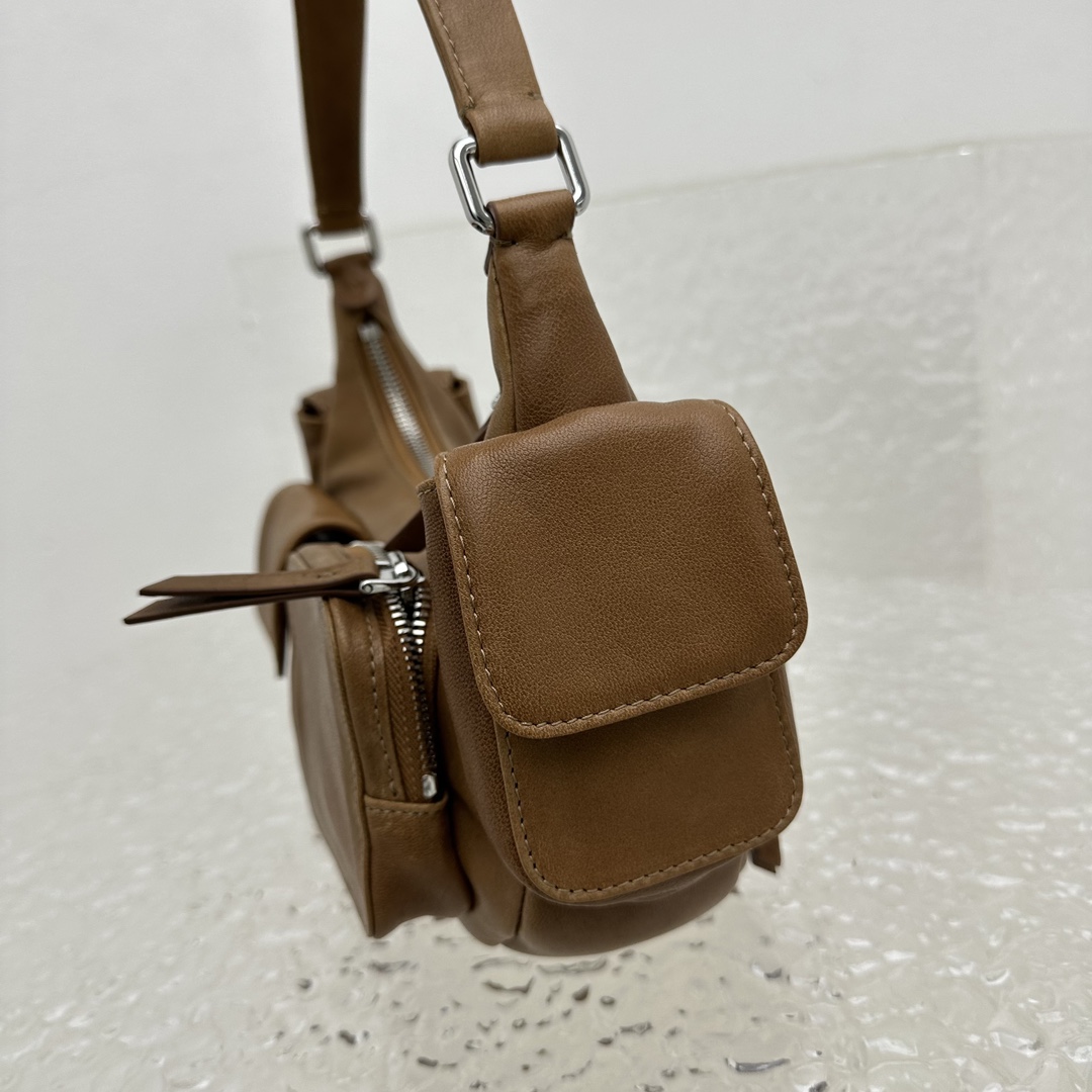 MiuMiu Vintage Bag-21*6*12CM