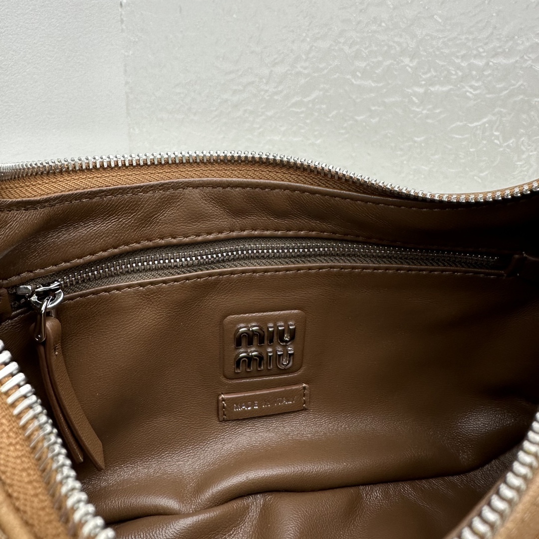 MiuMiu Vintage Bag-21*6*12CM