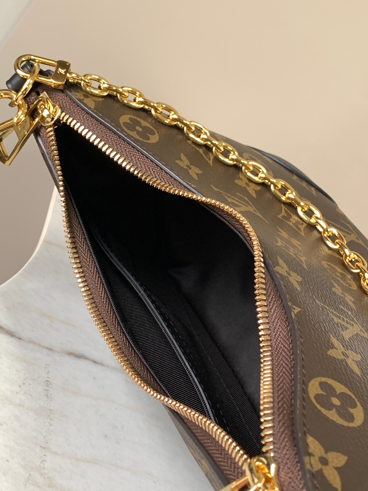 l**is V*t*n boulogne bag-29x16x9.5cm