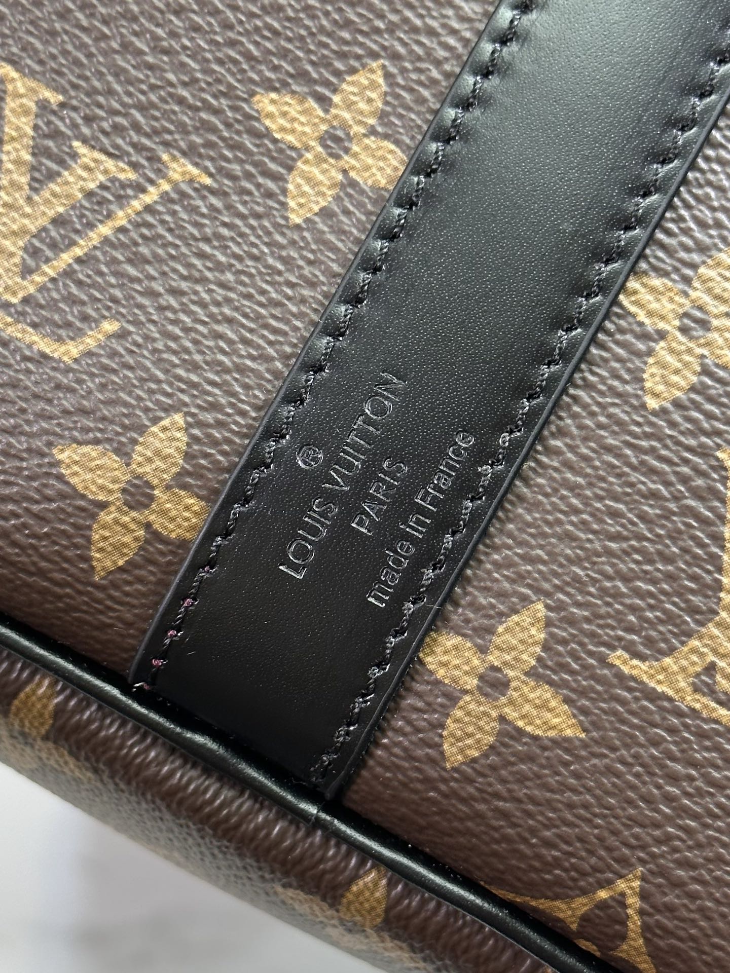 l**is V*t*n keepall bandoulière 45-m56711-45 × 27 × 20cm