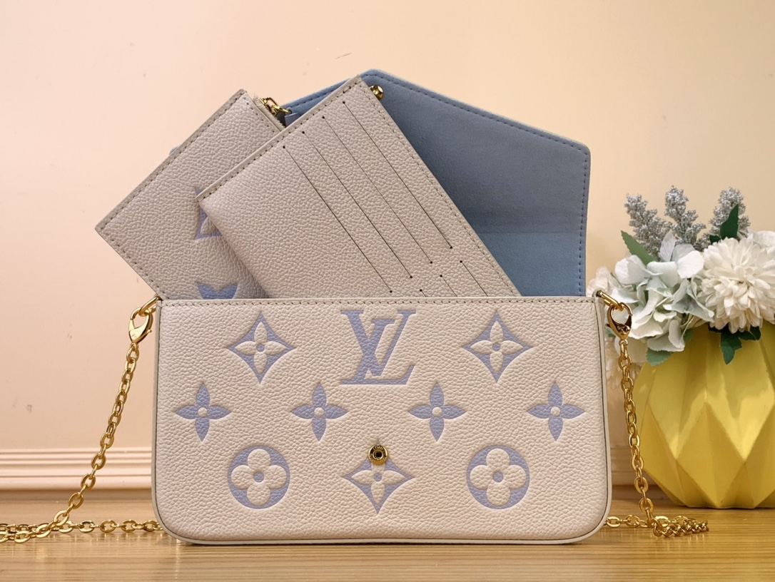 l**is V*t*n pochette félicie wallet -21*12*3cm