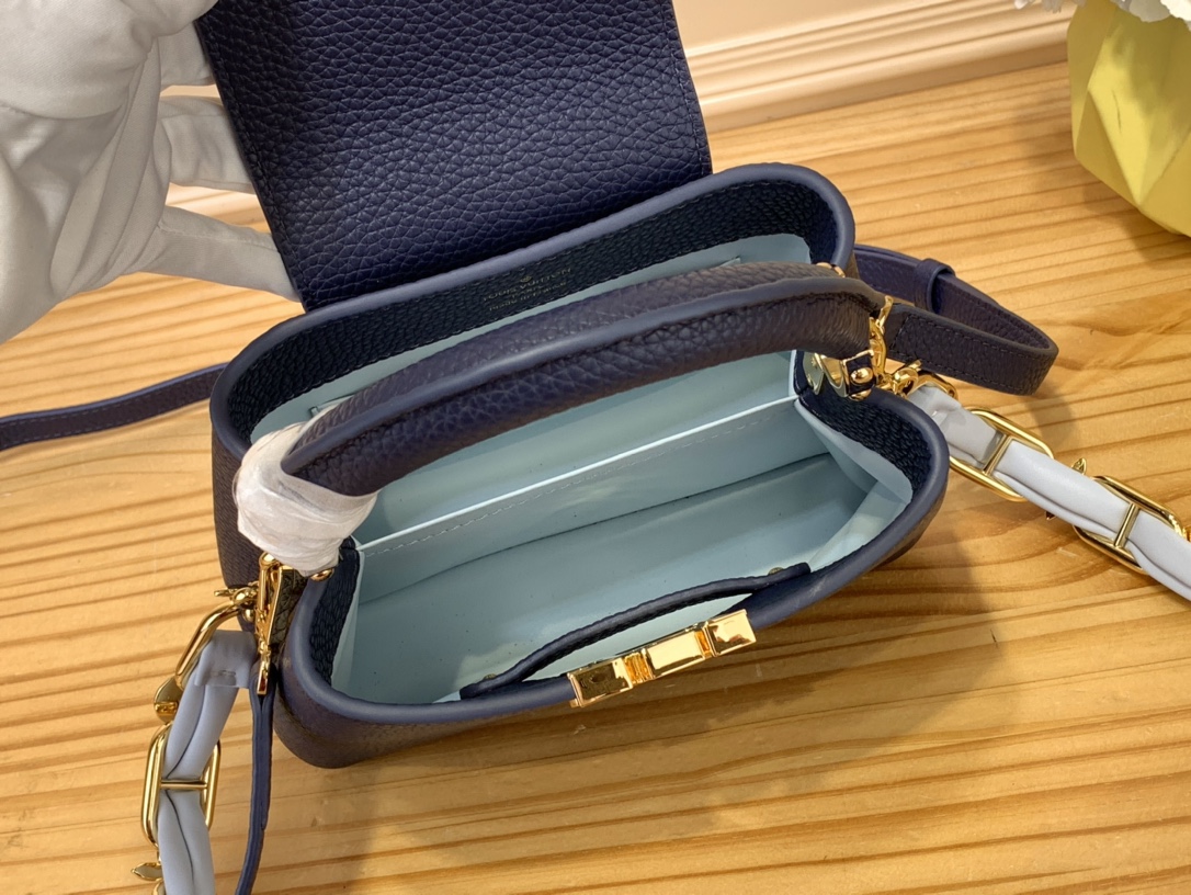 l**is V*t*n mini capucines handlebag-21*14*8cm