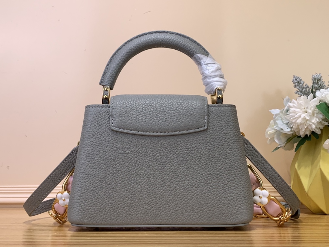 l**is V*t*n mini capucines handlebag-21*14*8cm