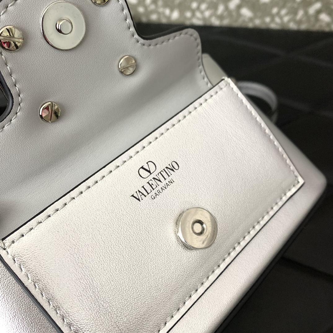 Valentino Alentino Garavani Box Bag-16.5*10*7.5CM