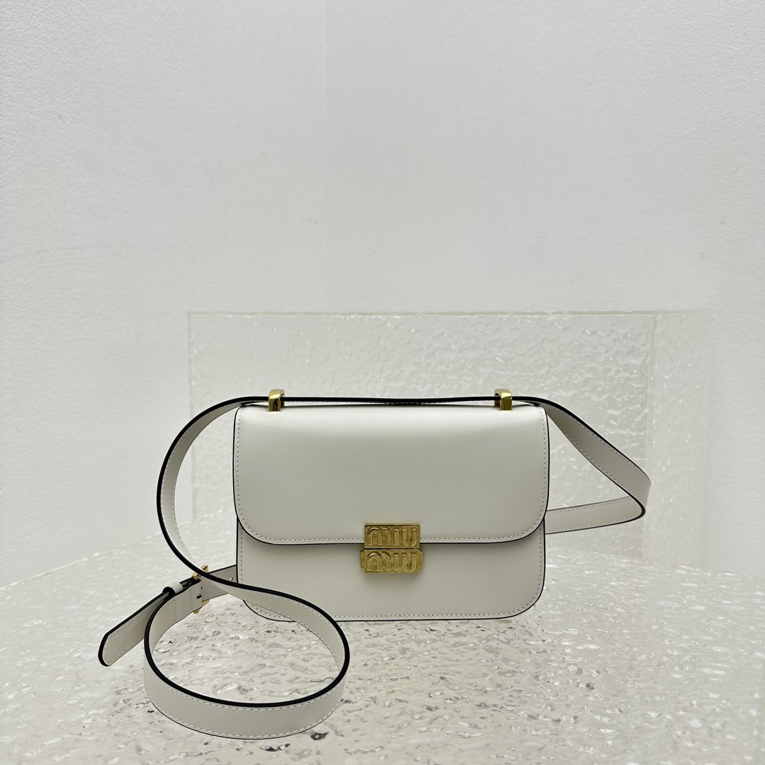 MiuMiu Box Bag-20*13.5*5.5CM