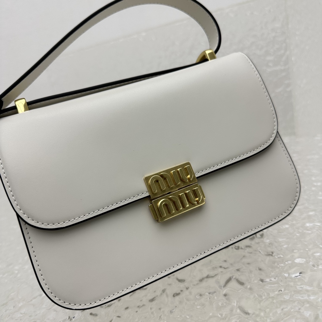 MiuMiu Box Bag-20*13.5*5.5CM