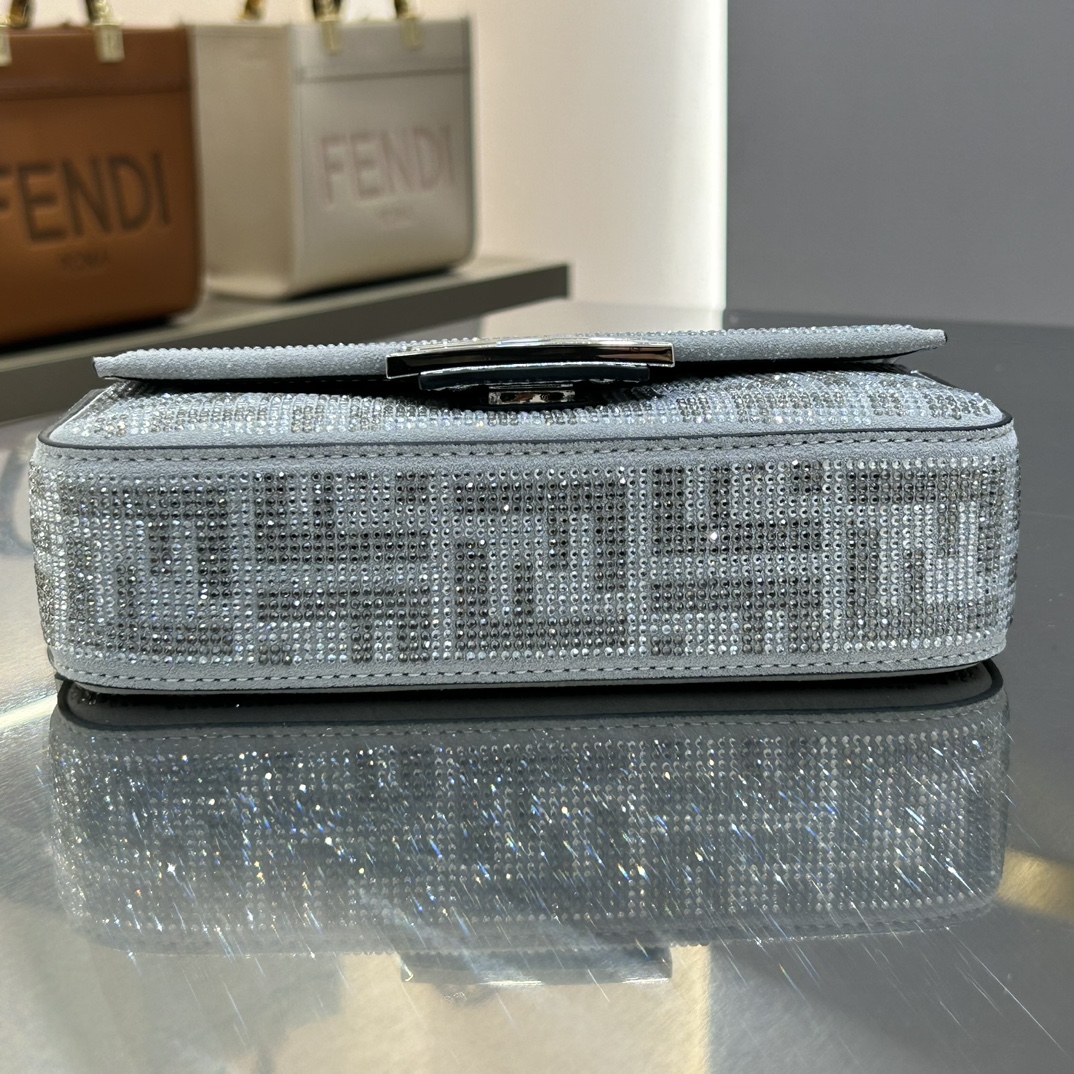 F**di baguette bag-20*13*5cm