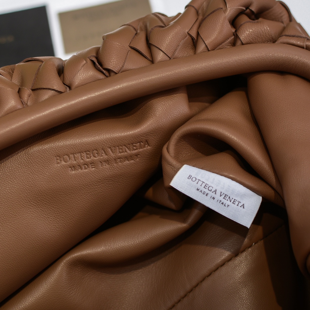 Bo*te*ga ve*ne*ta the pouch bag-38*20*9cm