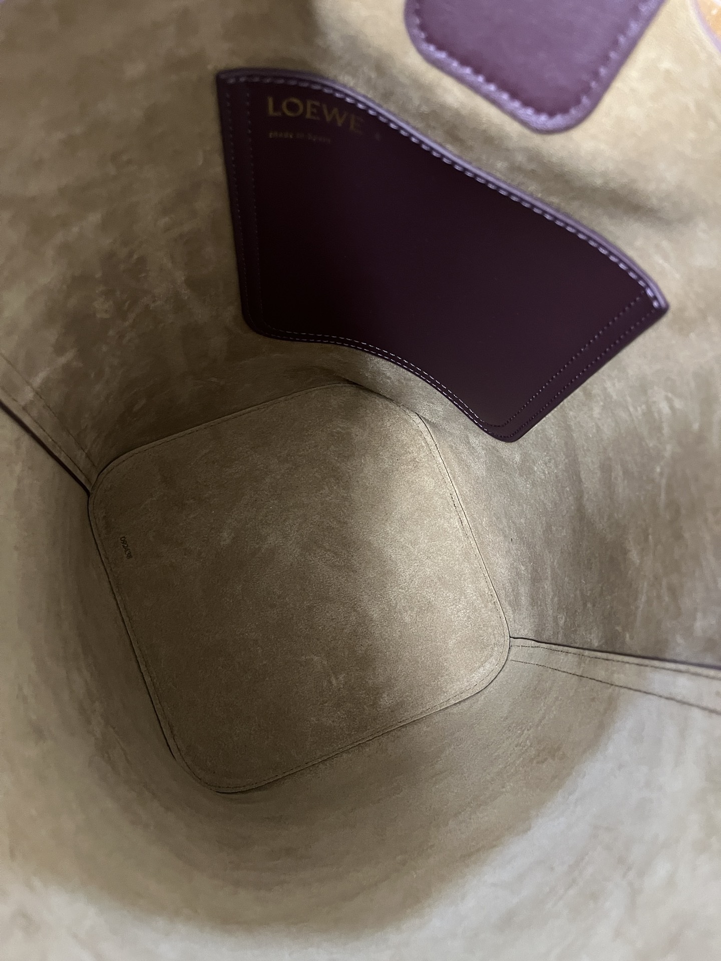 Loewe Pebble Bucket Bag-28*24*23CM