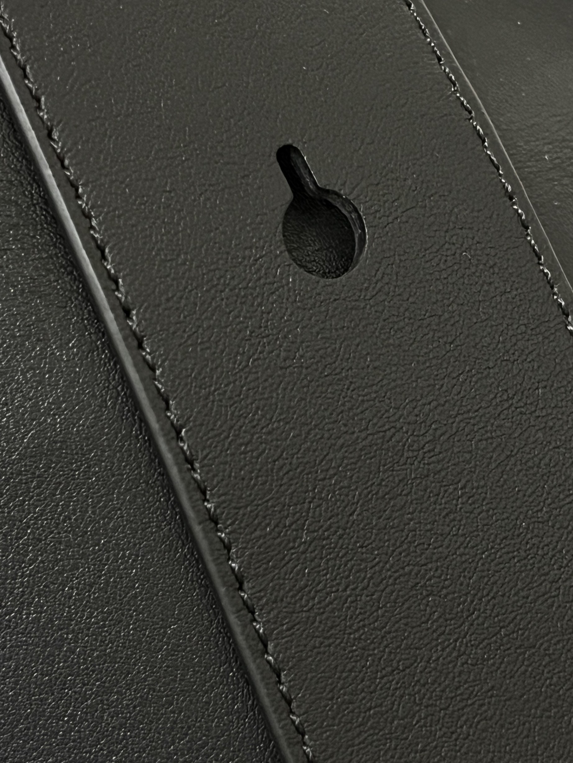 Loewe Pebble Bucket Bag-28*24*23CM