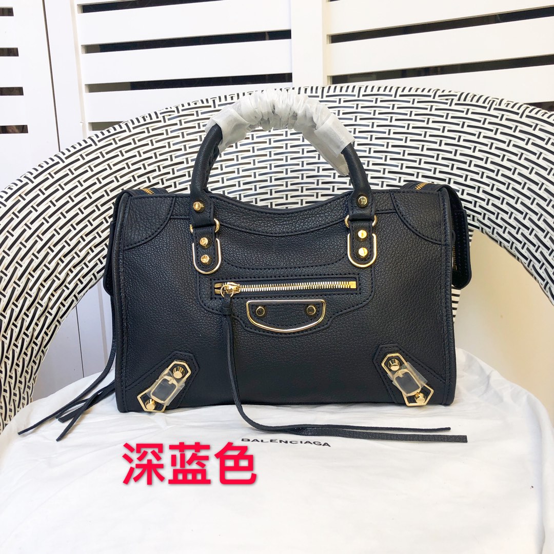 Ba*len*cia*ga graffiti classic city