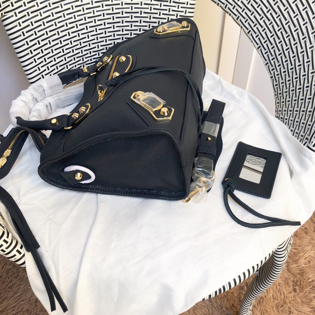 Ba*len*cia*ga graffiti classic city