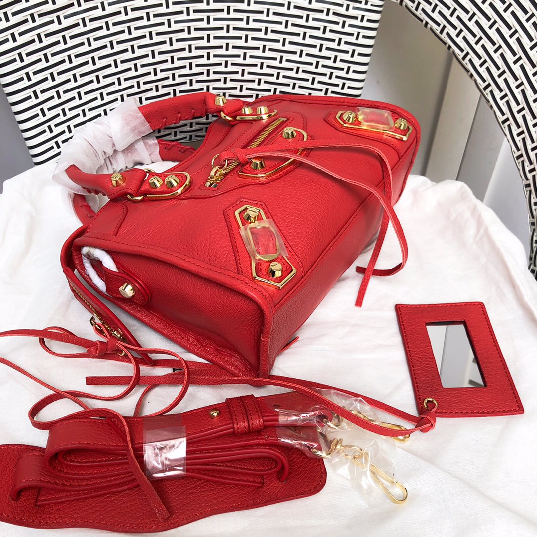 Ba*len*cia*ga graffiti classic city