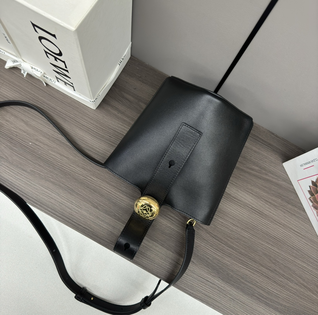 Loewe Mini Pebble Bucket Bag-16*16*19.5CM
