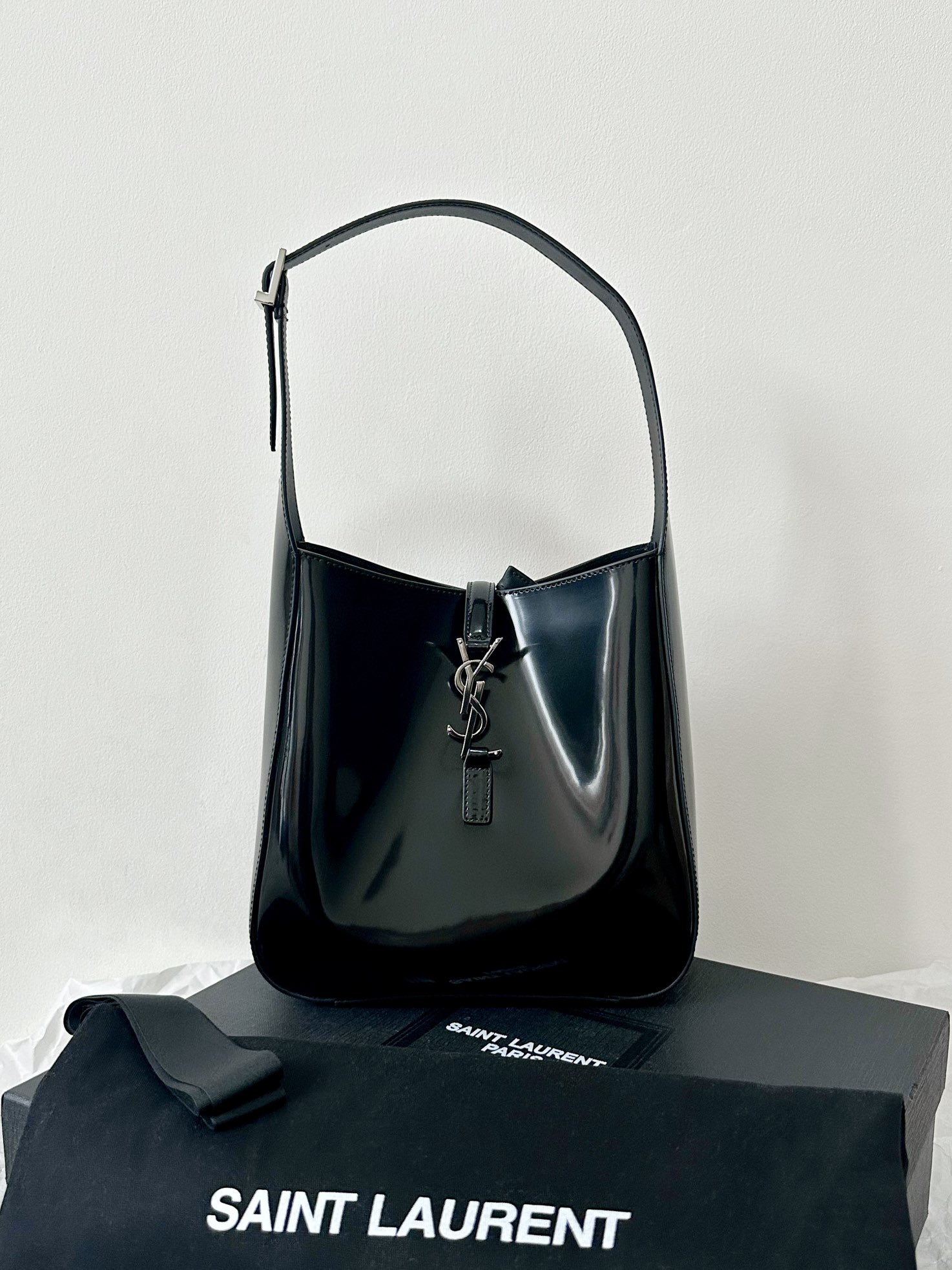 YSL Hobo Bag-23×22×8.5CM