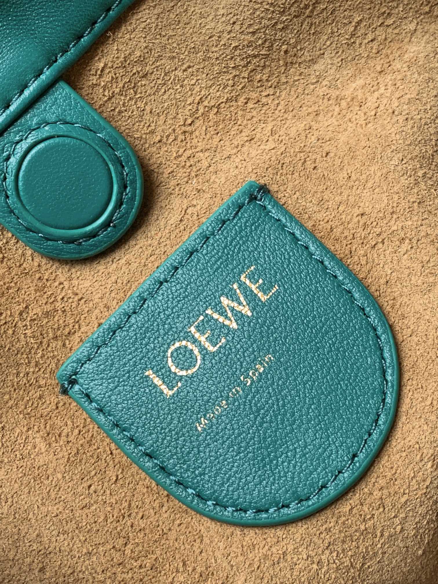 Loewe Mini Flamenco Purse Bag-23*17*5.5CM