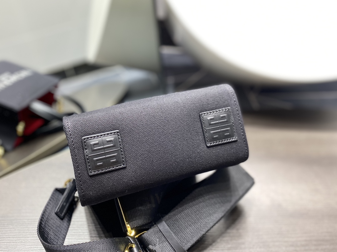 Givenchy Cabas G-Tote-19x8x16CM