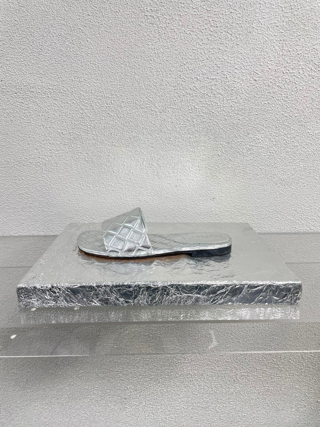 Bo*te*ga ve*ne*ta slides