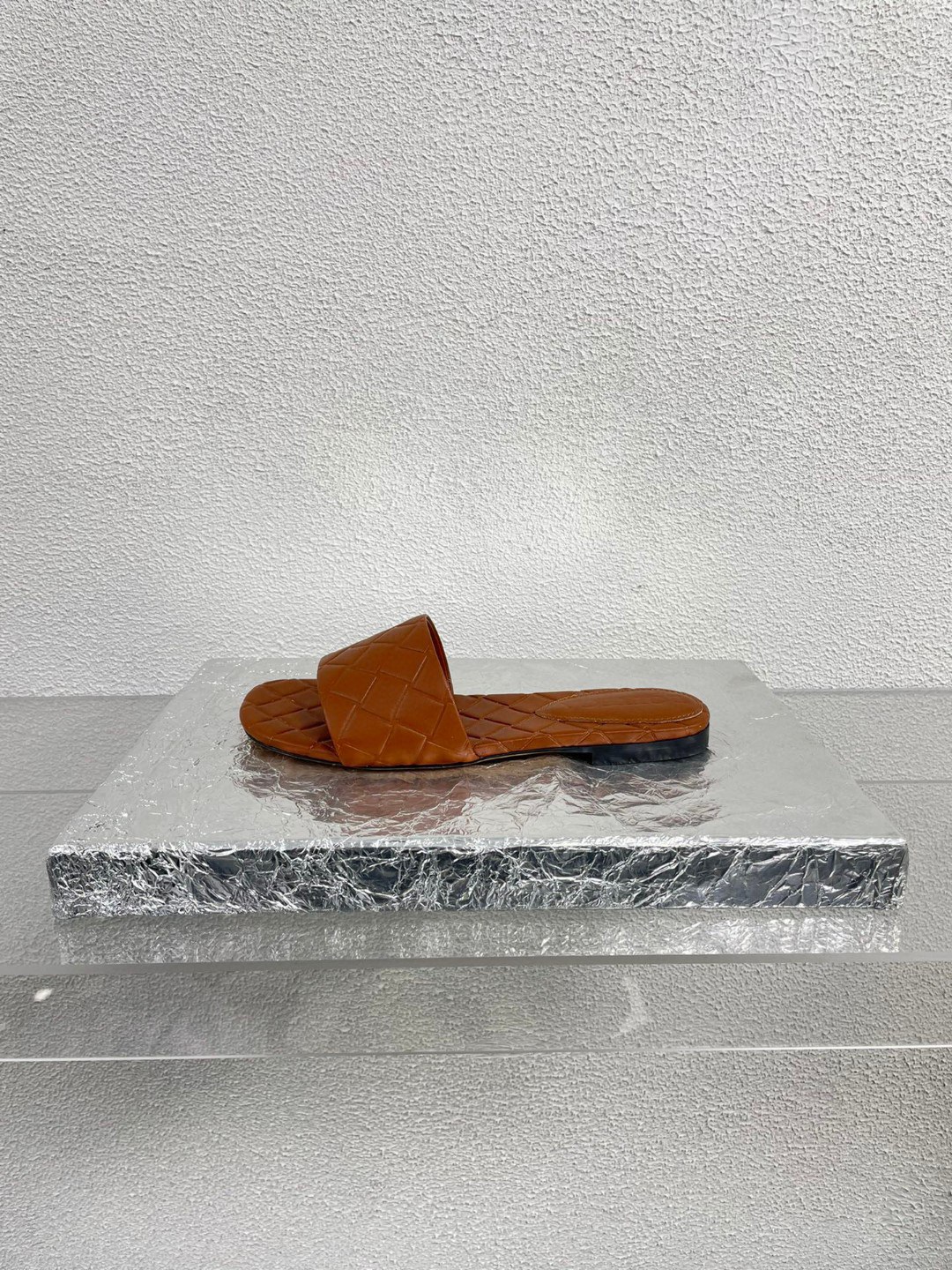 Bo*te*ga ve*ne*ta slides