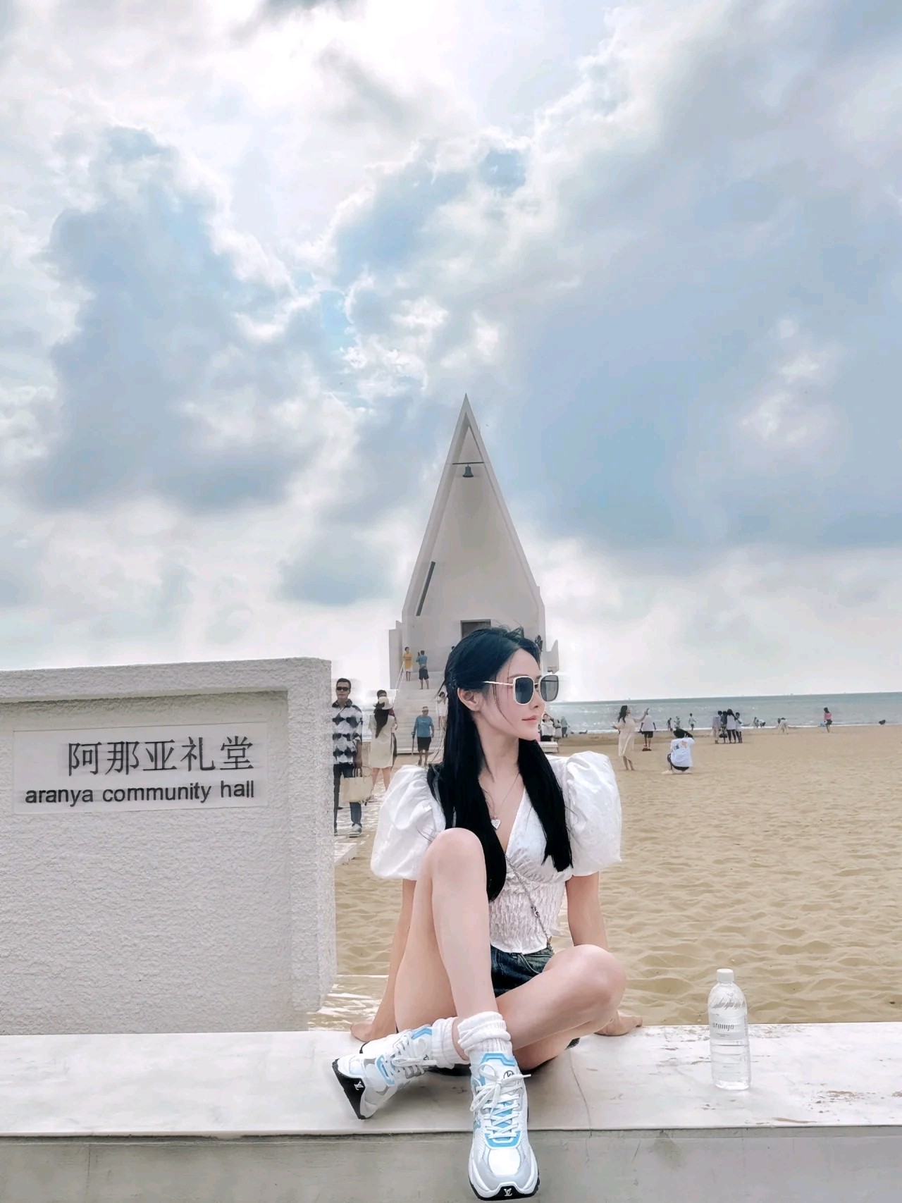 l**is V*t*n run55 sneakers(eu35-eu41)