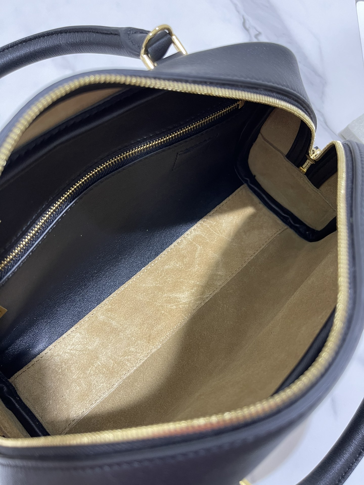 Loewe Amazon Bag-23*16*10CM