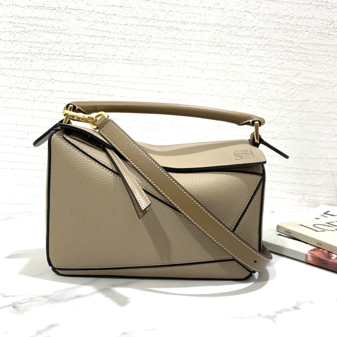 Loewe Puzzle Small Bag-24*10*14CM