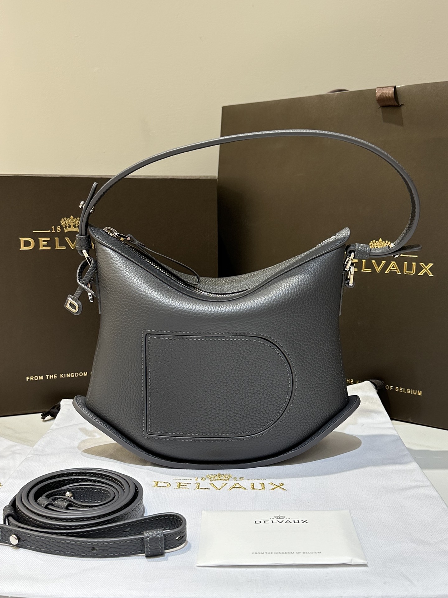 Delvaux Pin Swing Tote-29*9*20CM