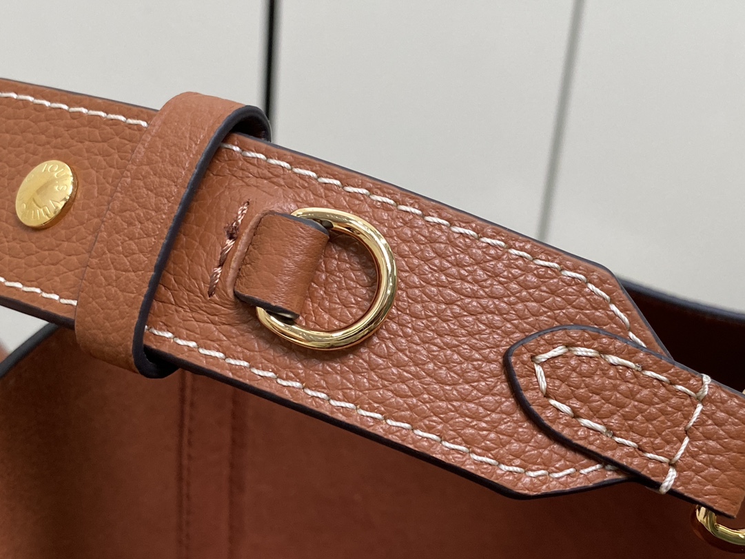 l**is V*t*n lock and walk handlebag-m24006-20*20.5*12cm