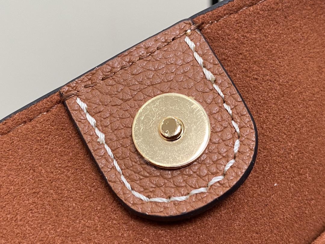 l**is V*t*n lock and walk handlebag-m24006-20*20.5*12cm