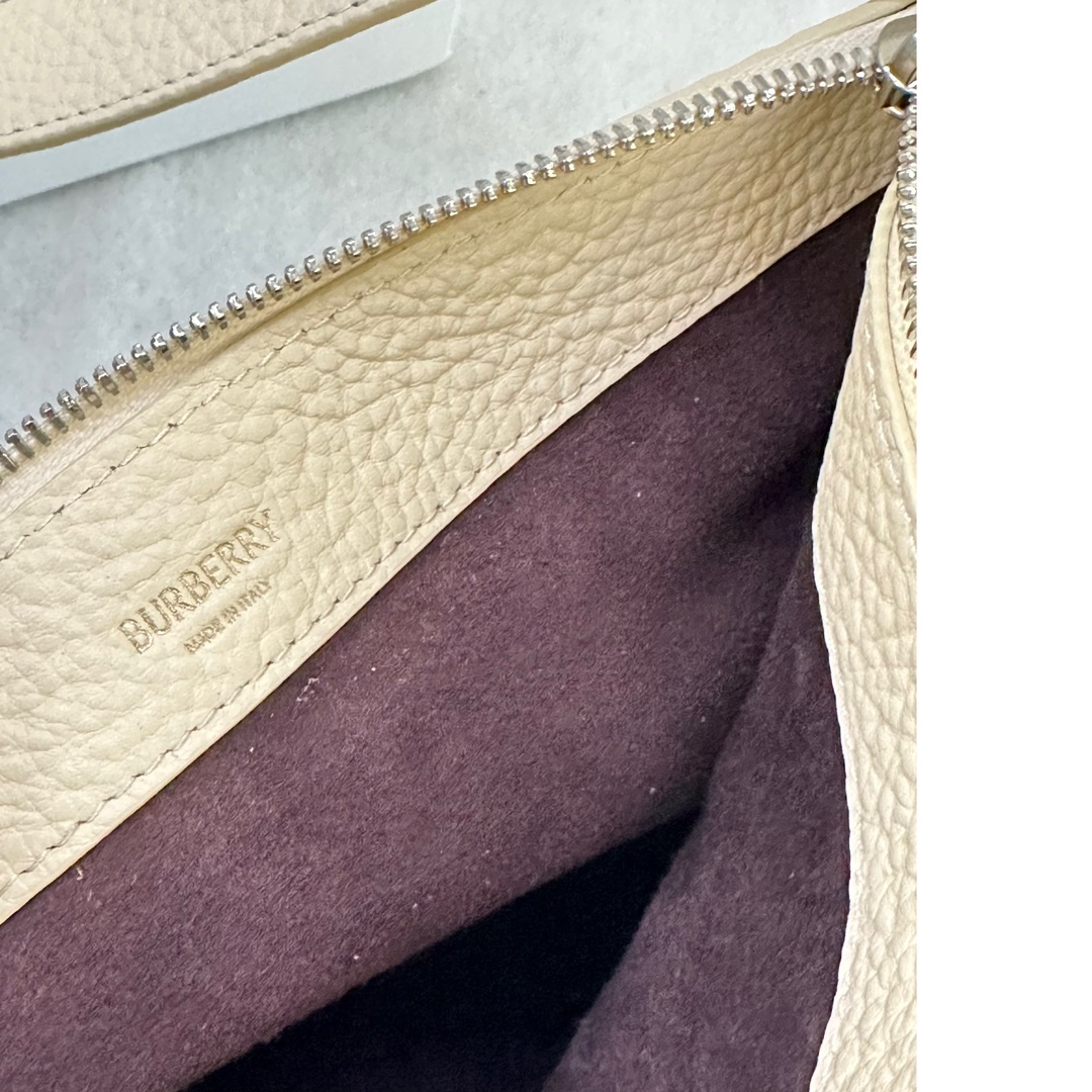 B**rry knight bag-24 x 8 x 23cm