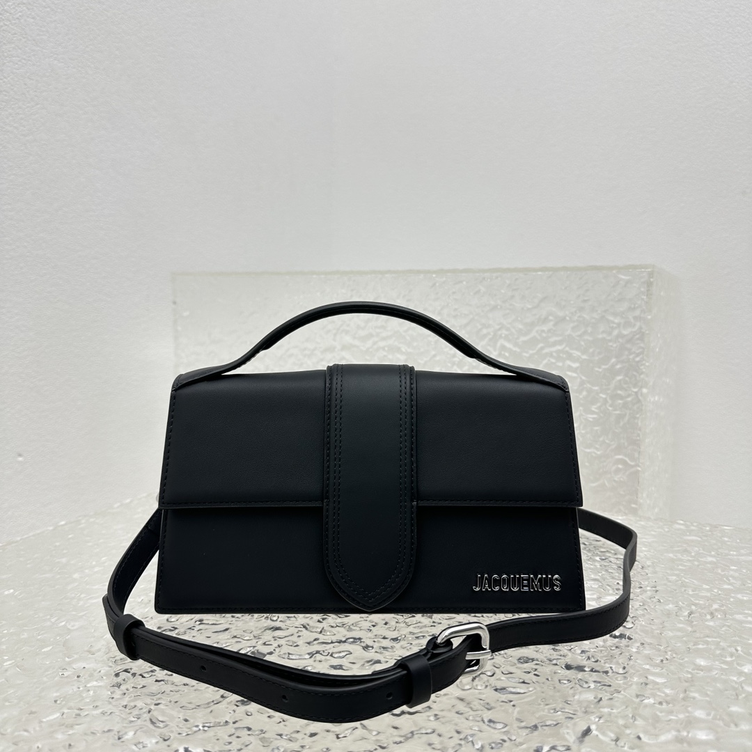 Jacquemus Large Bamnino Bag-24x13x7CM