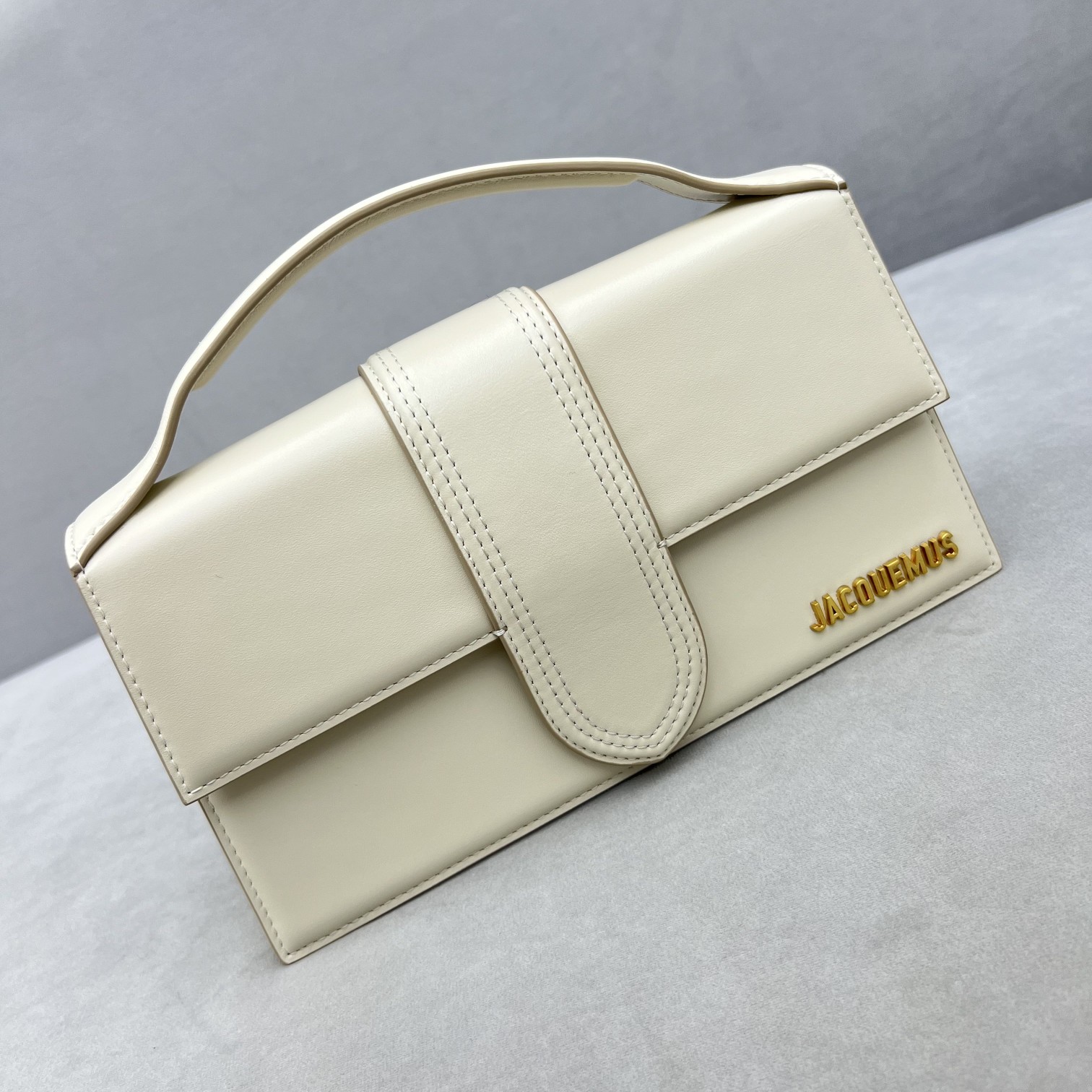 Jacquemus Large Bamnino Bag-24x13x7CM
