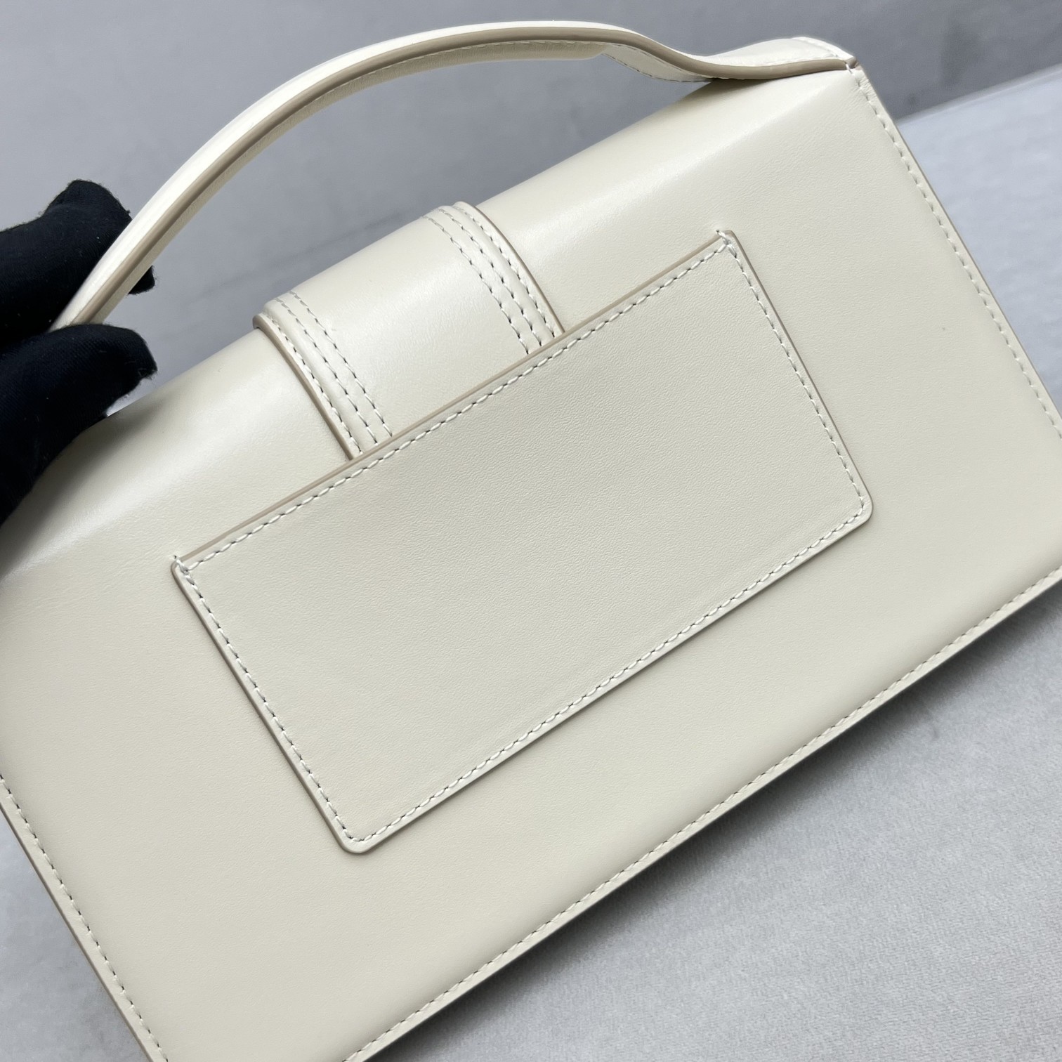 Jacquemus Large Bamnino Bag-24x13x7CM