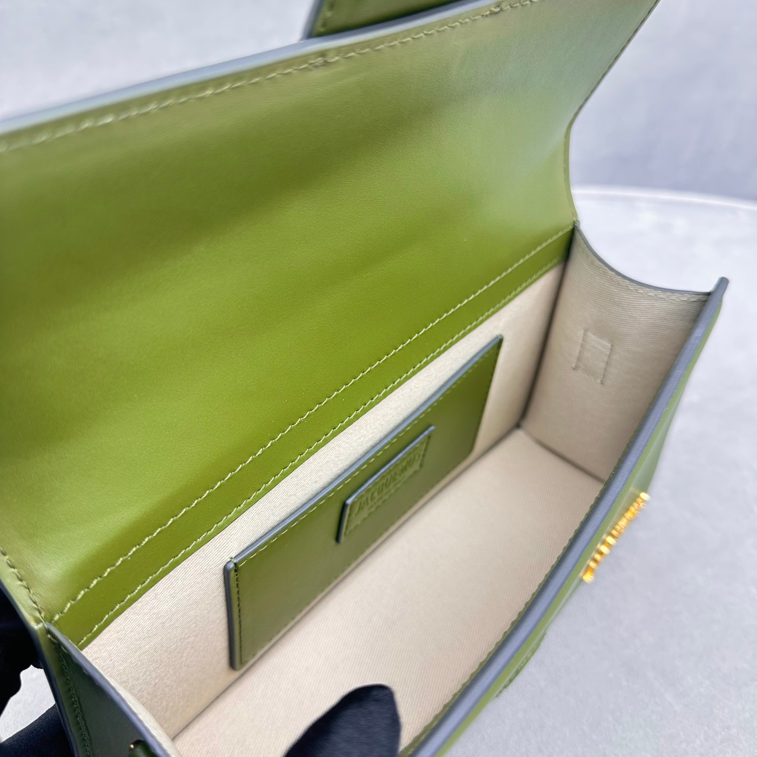 Jacquemus Large Bamnino Bag-24x13x7CM