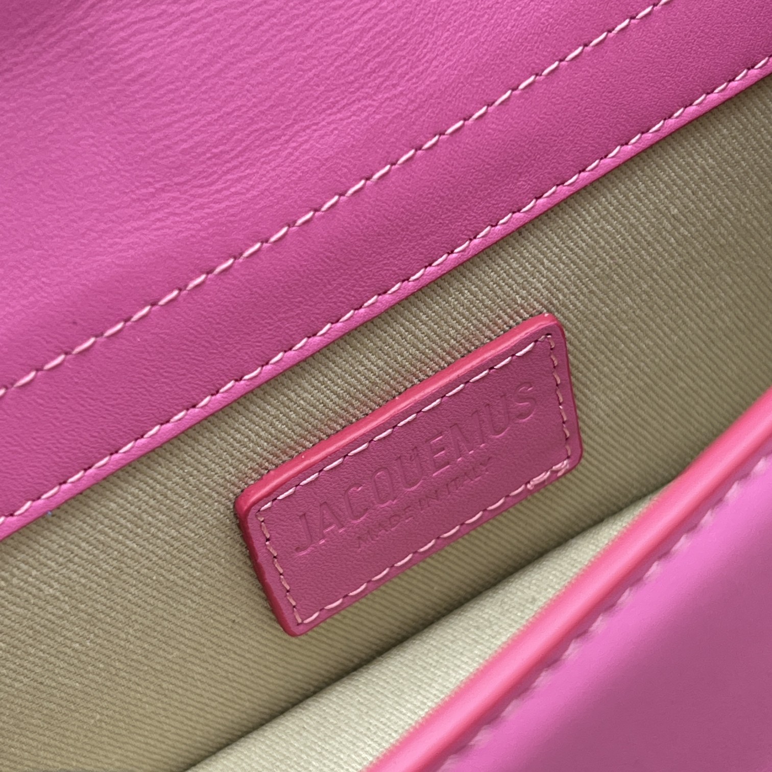 Jacquemus Small Bamnino Bag-18x6x7CM