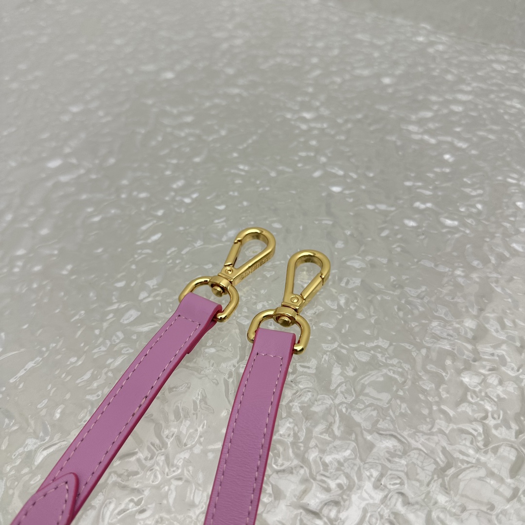 Jacquemus Large Bamnino Bag-24x13x7CM