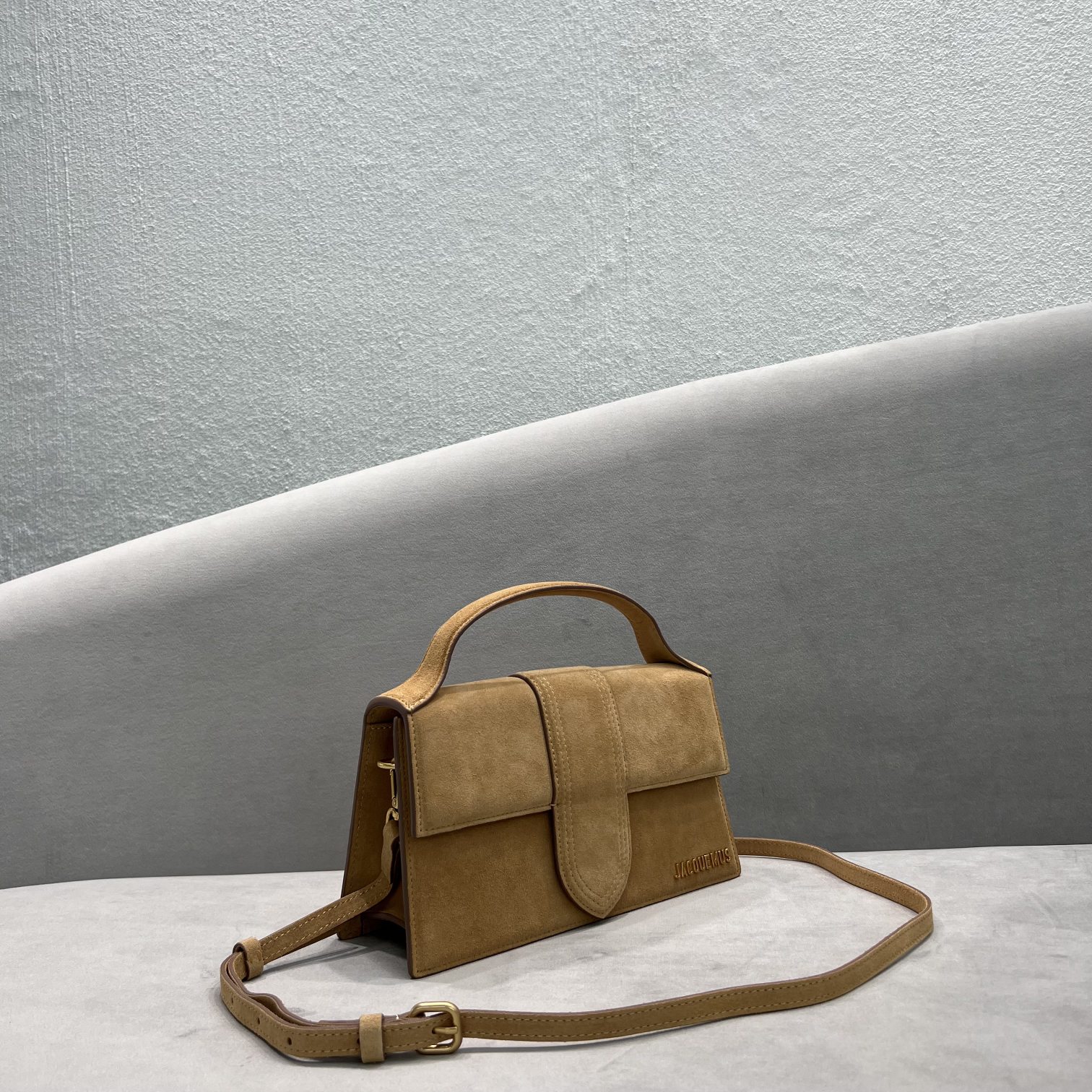 Jacquemus Large Bamnino Bag-24x13x7CM