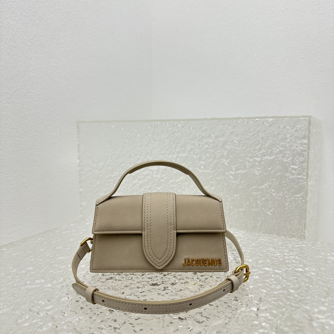 Jacquemus Small Bamnino Bag-18x6x7CM