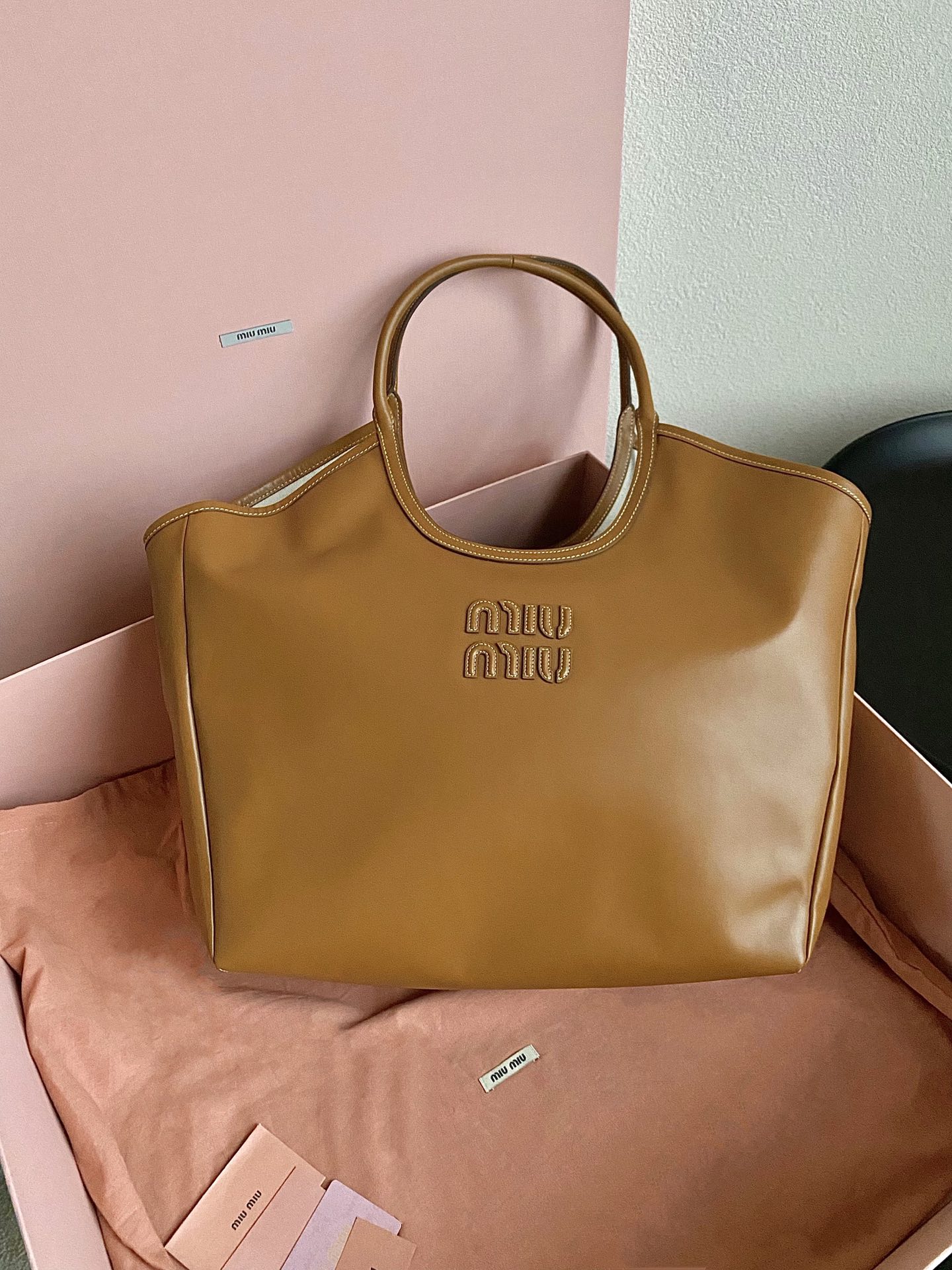 MiuMiu Tote-40×39×18CM