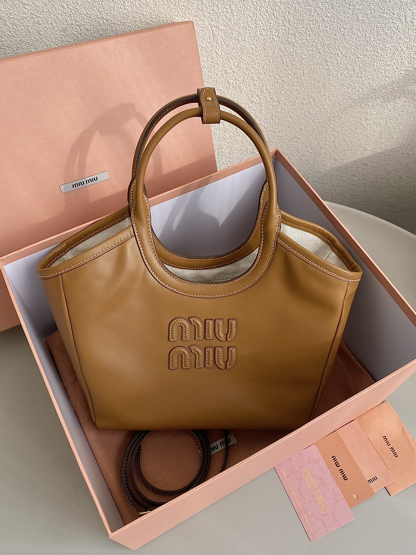 MiuMiu Tote-40×39×18CM
