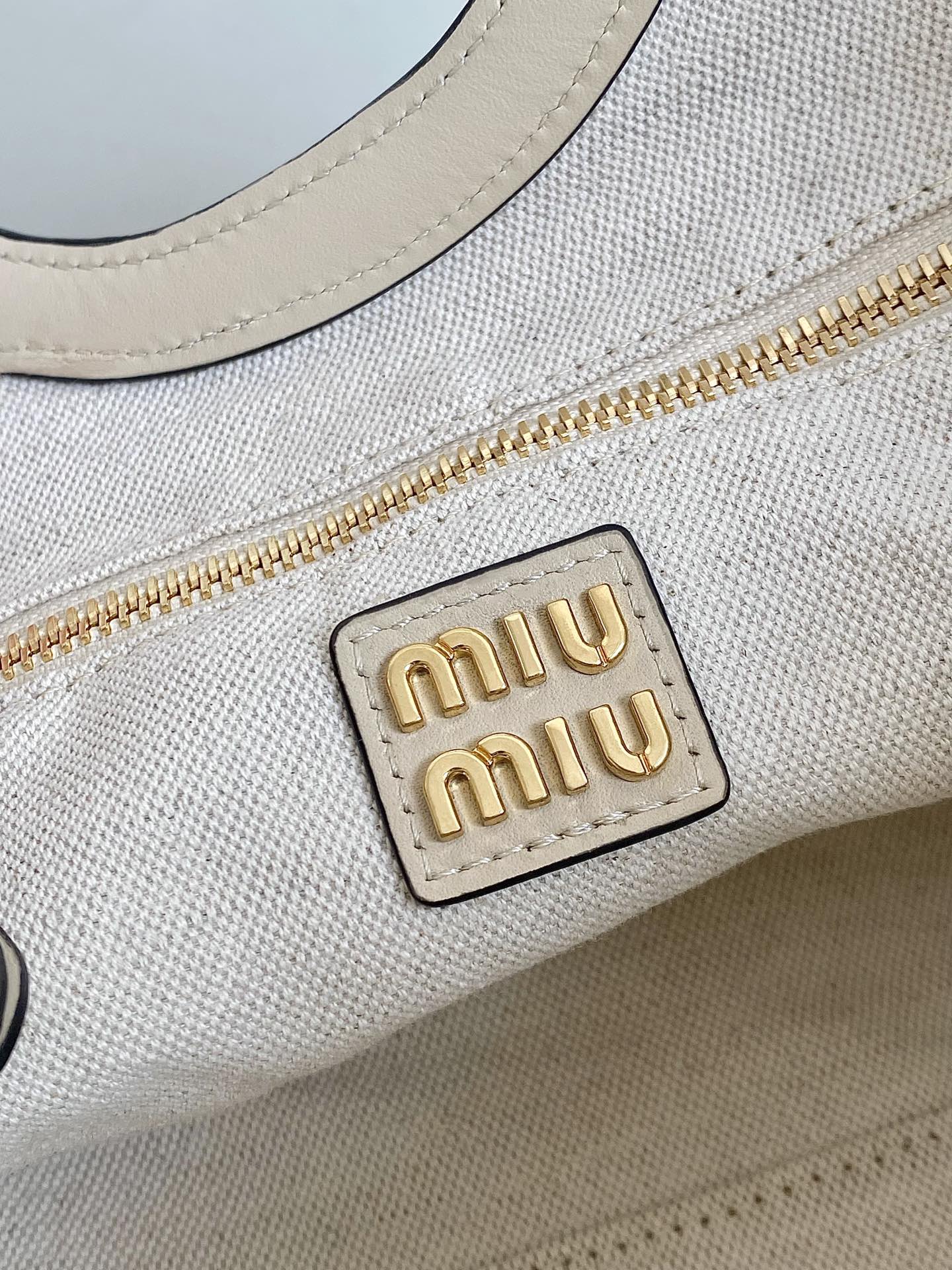 MiuMiu Tote-40×39×18CM