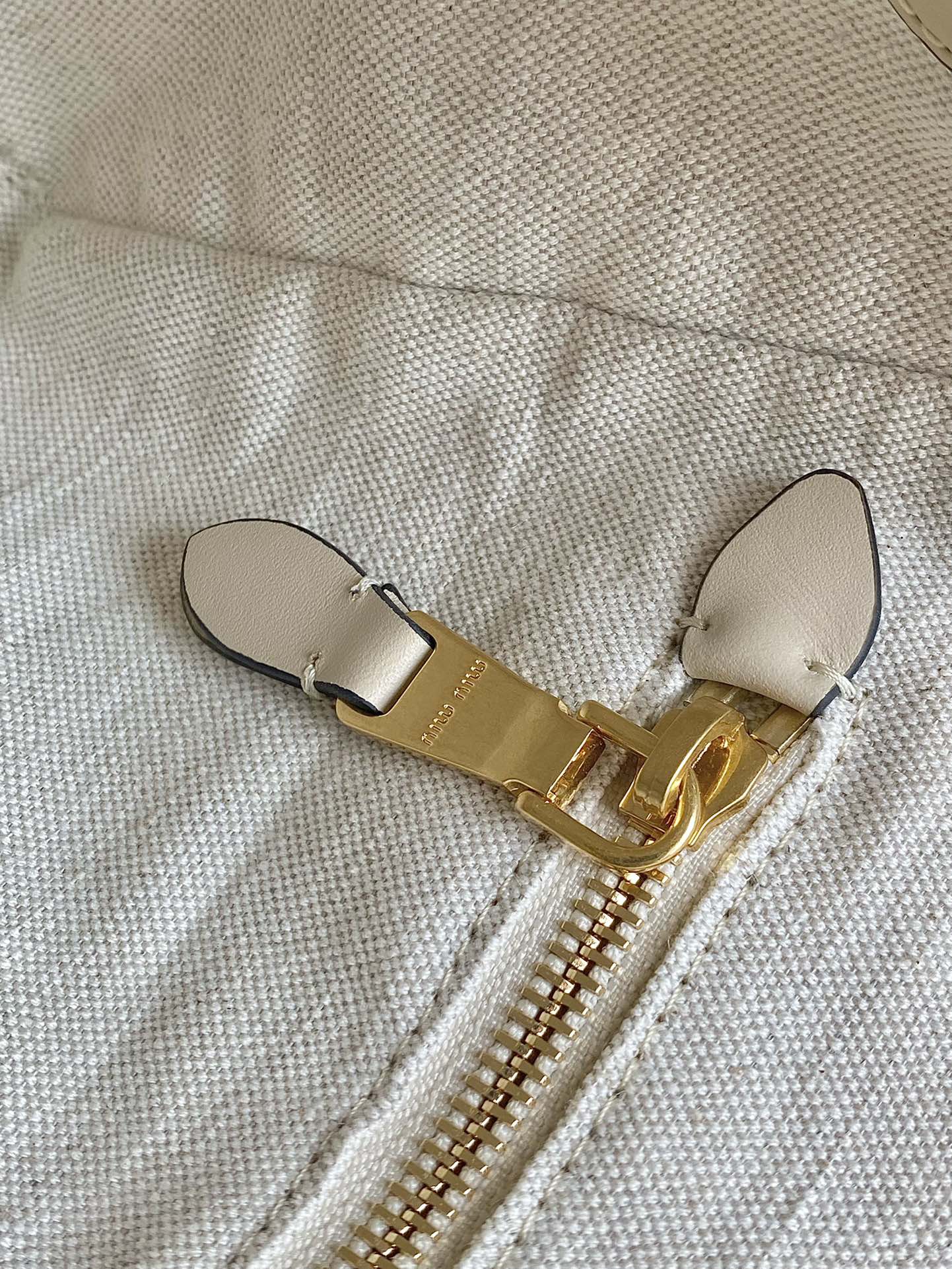 MiuMiu Tote-40×39×18CM