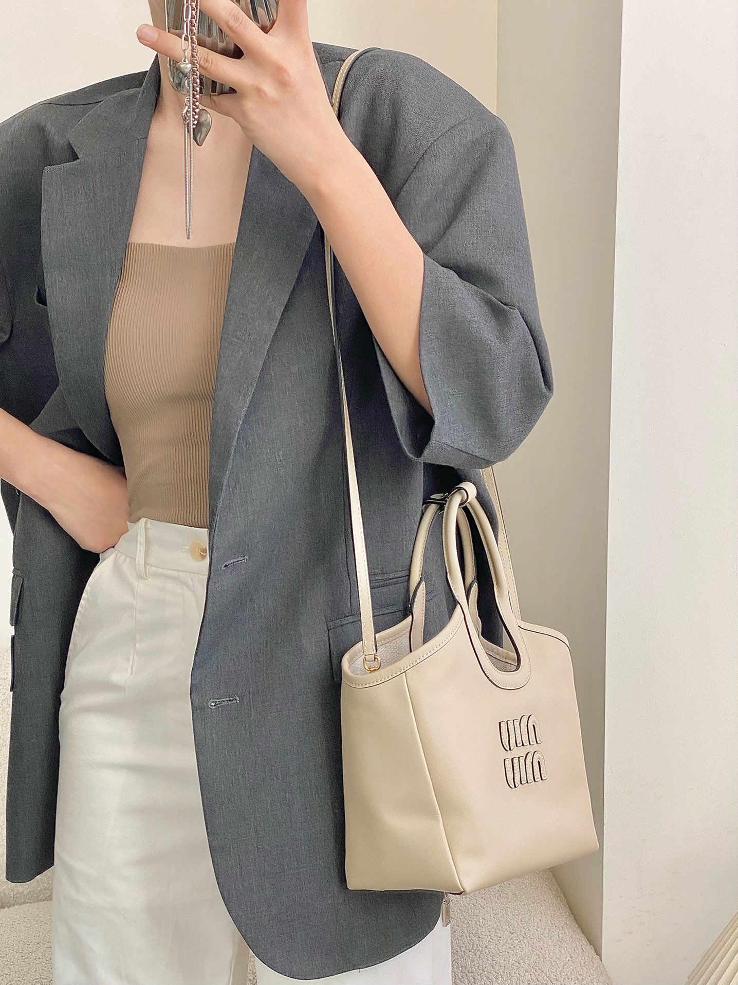 MiuMiu Tote-40×39×18CM