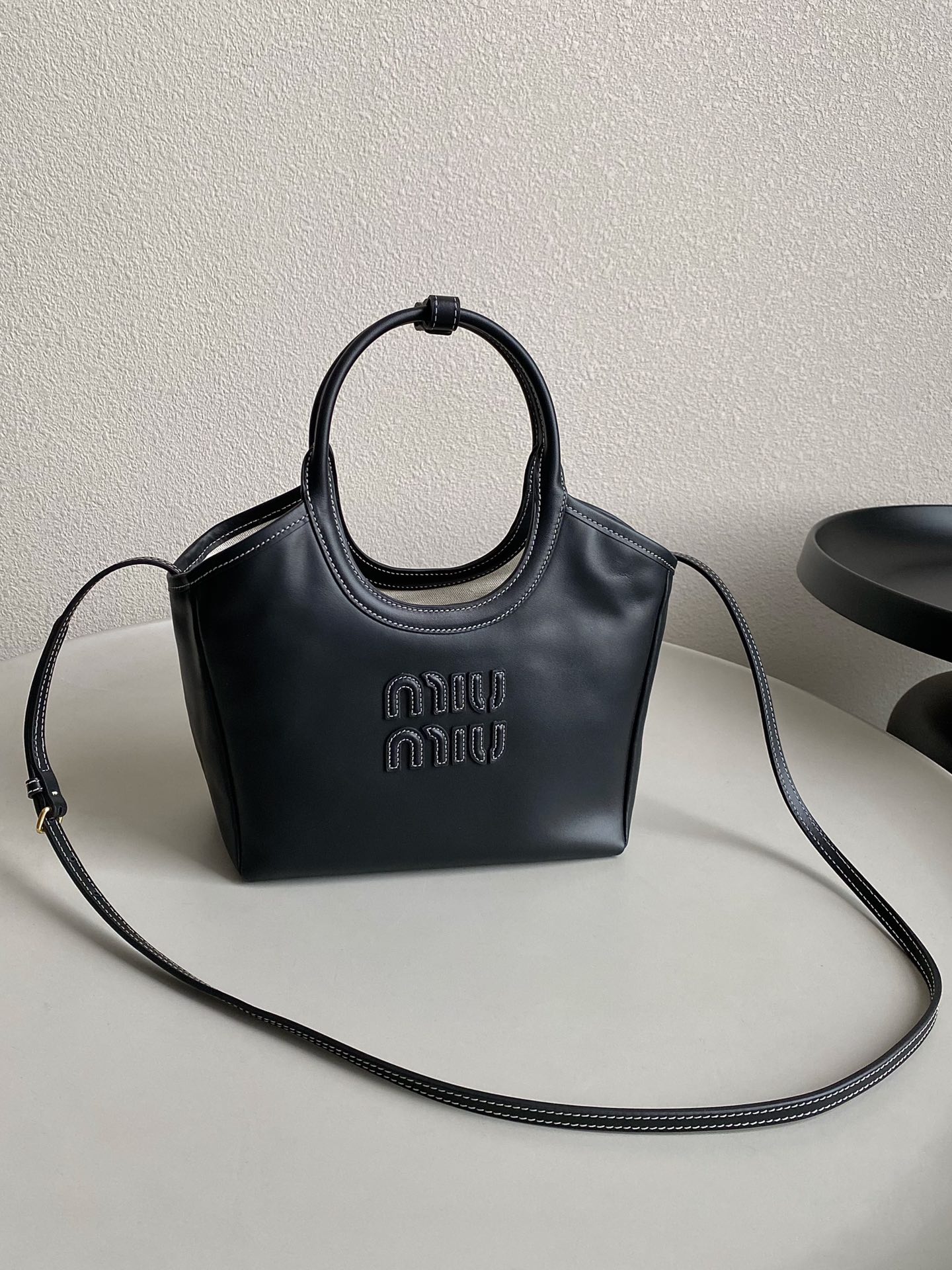 MiuMiu Tote-40×39×18CM