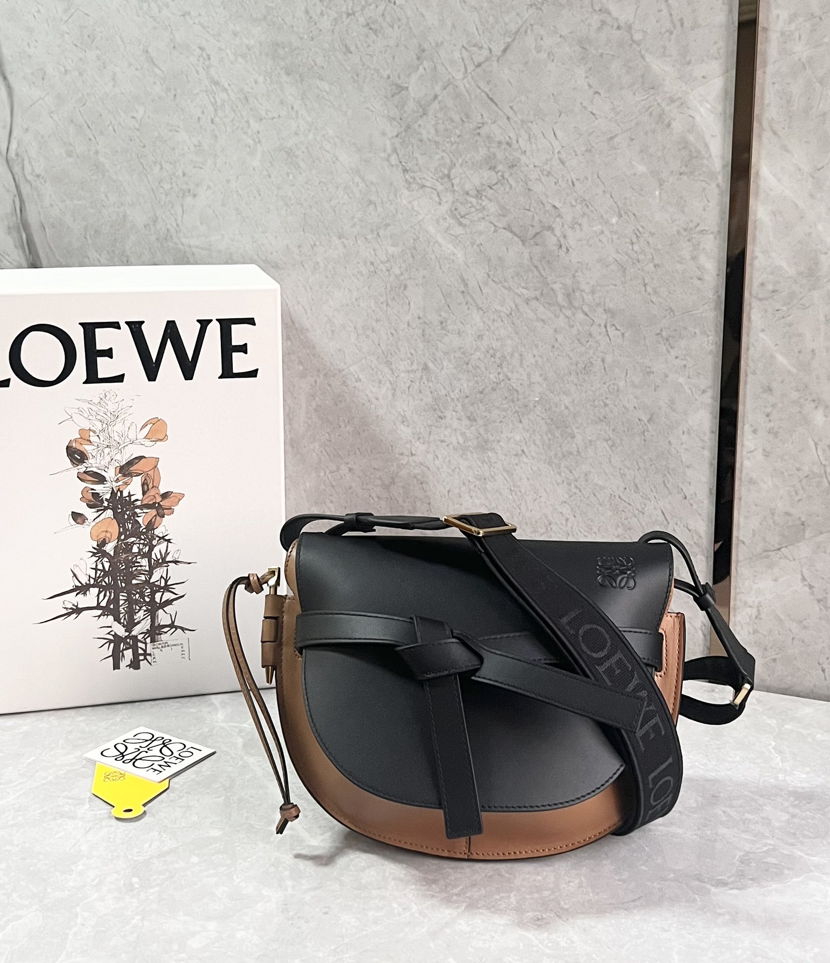 Loewe Puzzle GateDual Bag-25*19*11.5CM