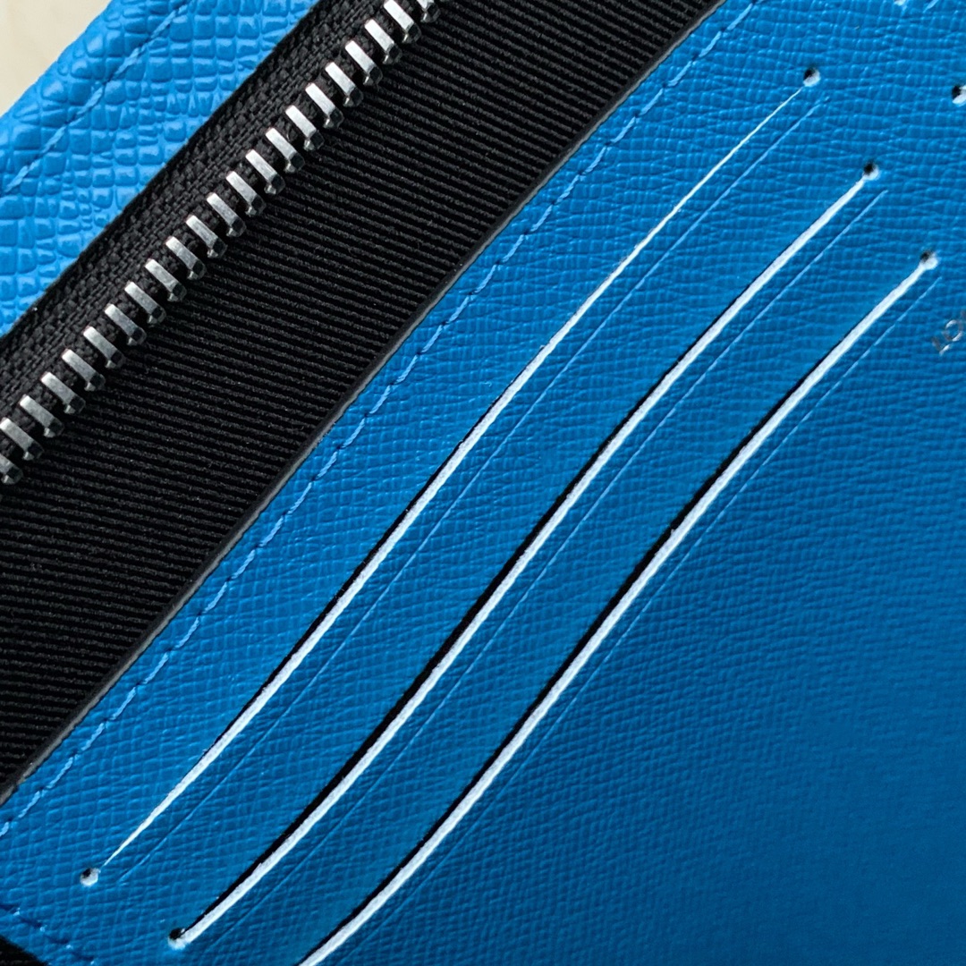 l**is V*t*n alpha wearable bag-m22481-18.5 x 11.0 x 6.5cm