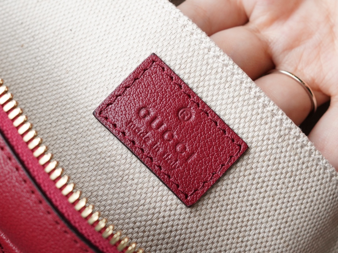 G*u*i blondie shoulder bag-21*15.5*5cm