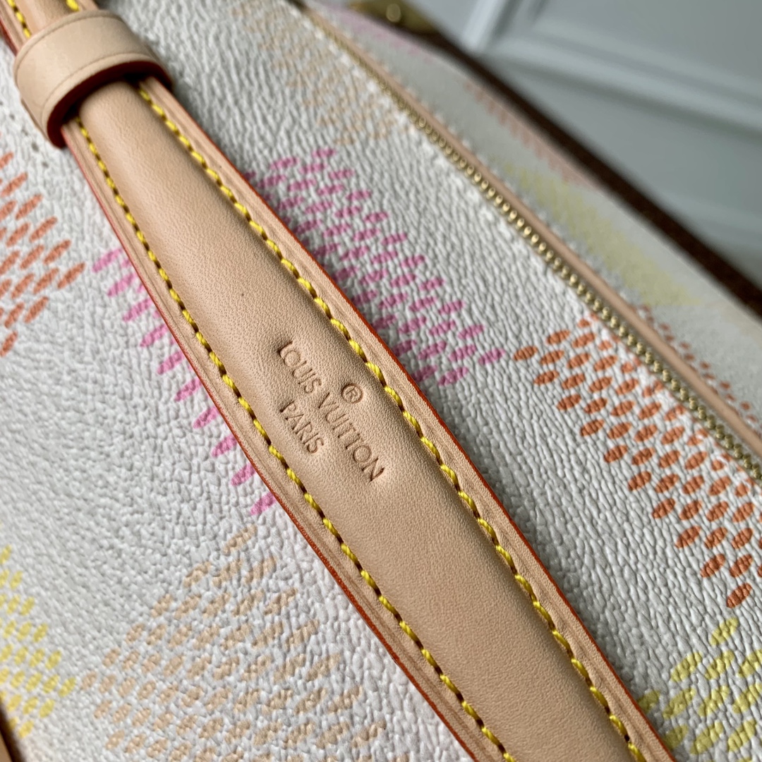 l**is V*t*n pochette metis east west handbags- 21.5 x 13.5 x 6cm